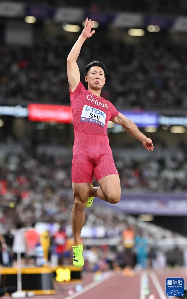 锦赛落幕中, 世锦赛