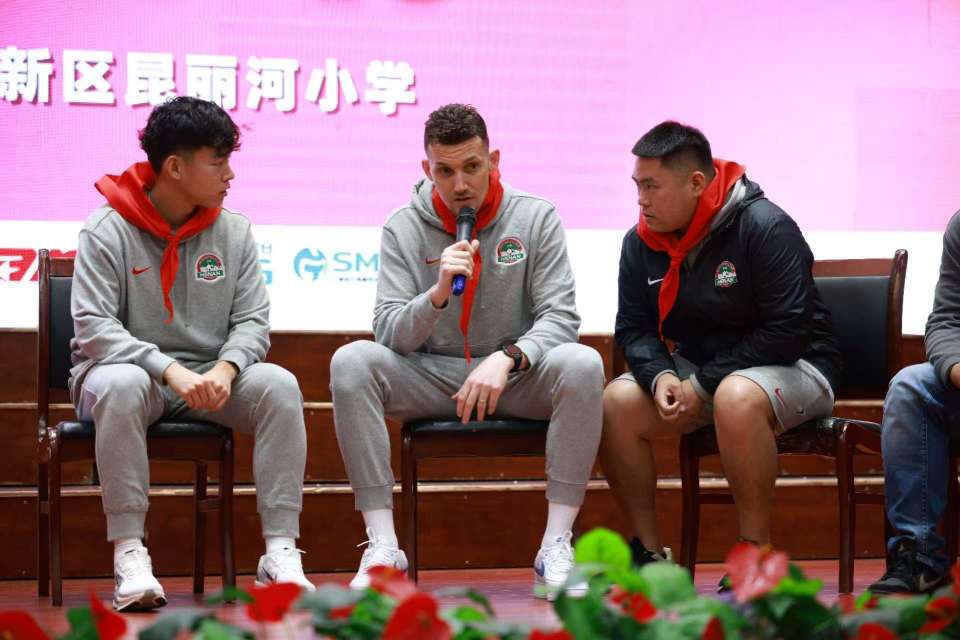 唤醒了无数, SeMJP, 新闻发言人 唤醒了无数, SeMJP, 新闻发言人